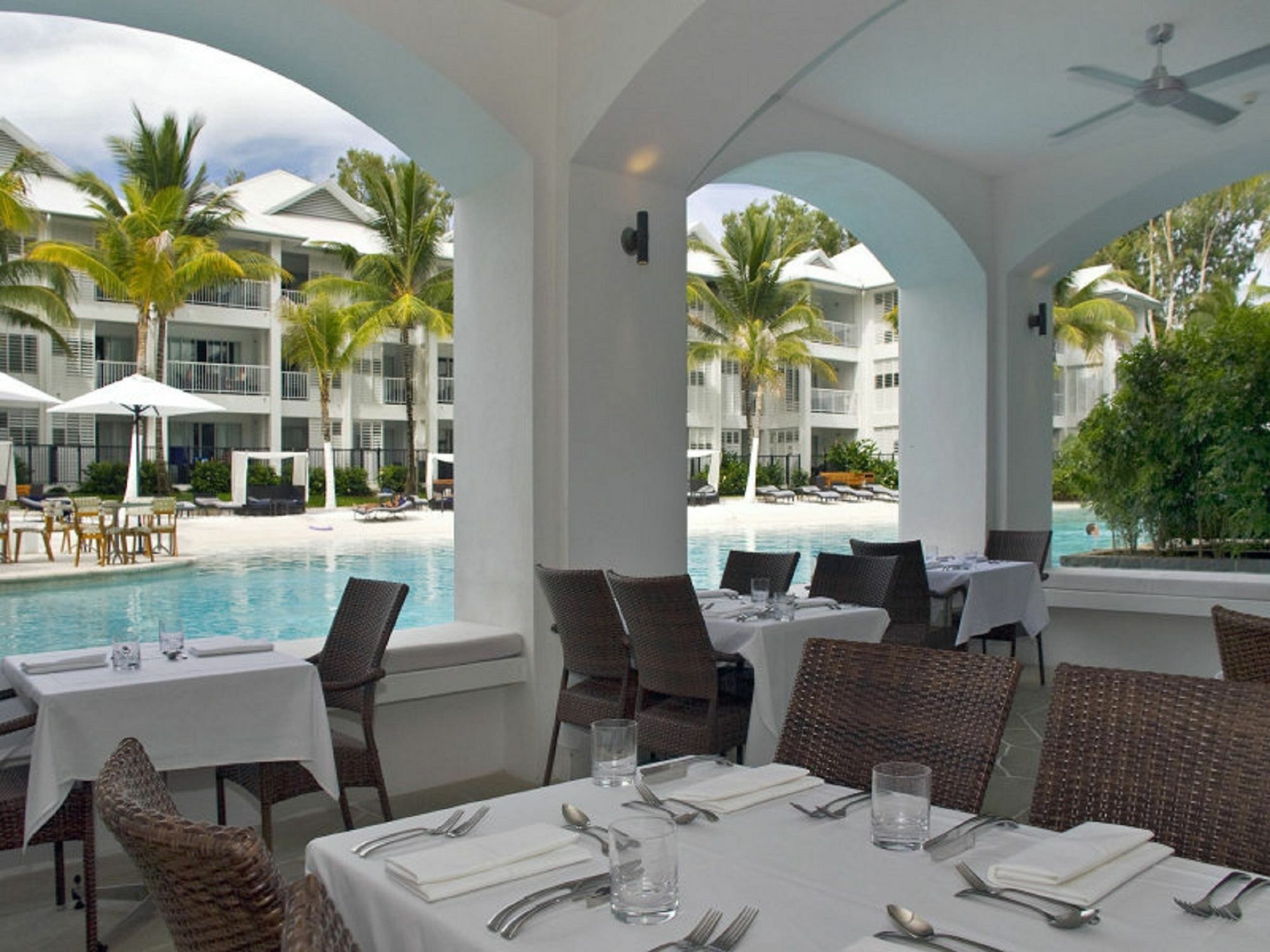 Beach Club Port Douglas Luxury Apartments Εξωτερικό φωτογραφία